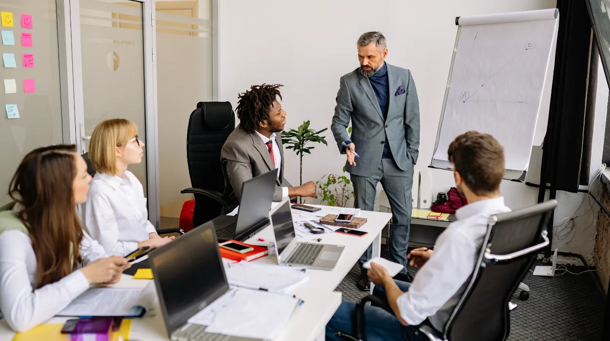 دور-التدريب-في-تعزيز-ثقافة-الترشيد-داخل-المؤسسات